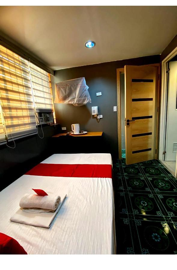 Oyo 104 Manila Venetian Hotel Zewnętrze zdjęcie